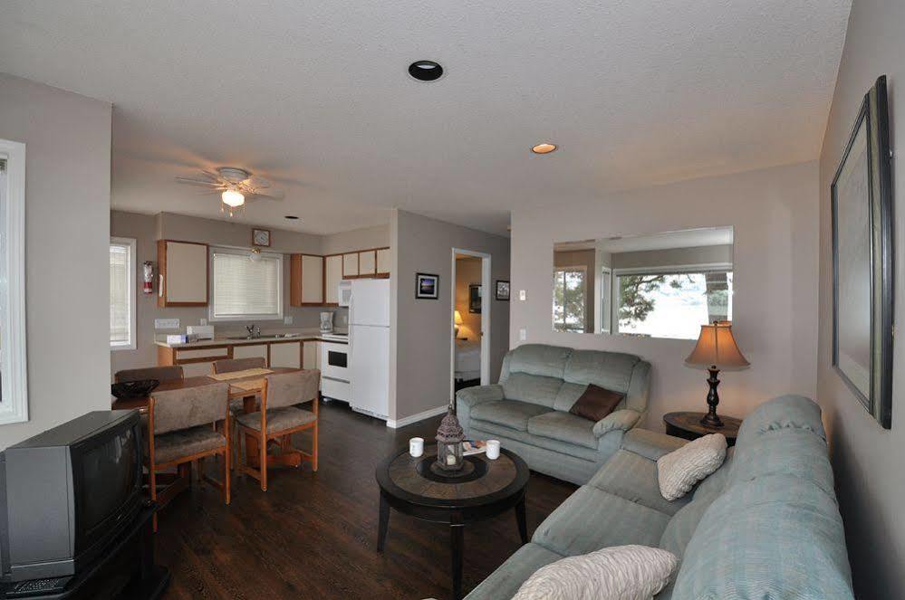 Seclusion Bay Resort West Kelowna Exterior foto